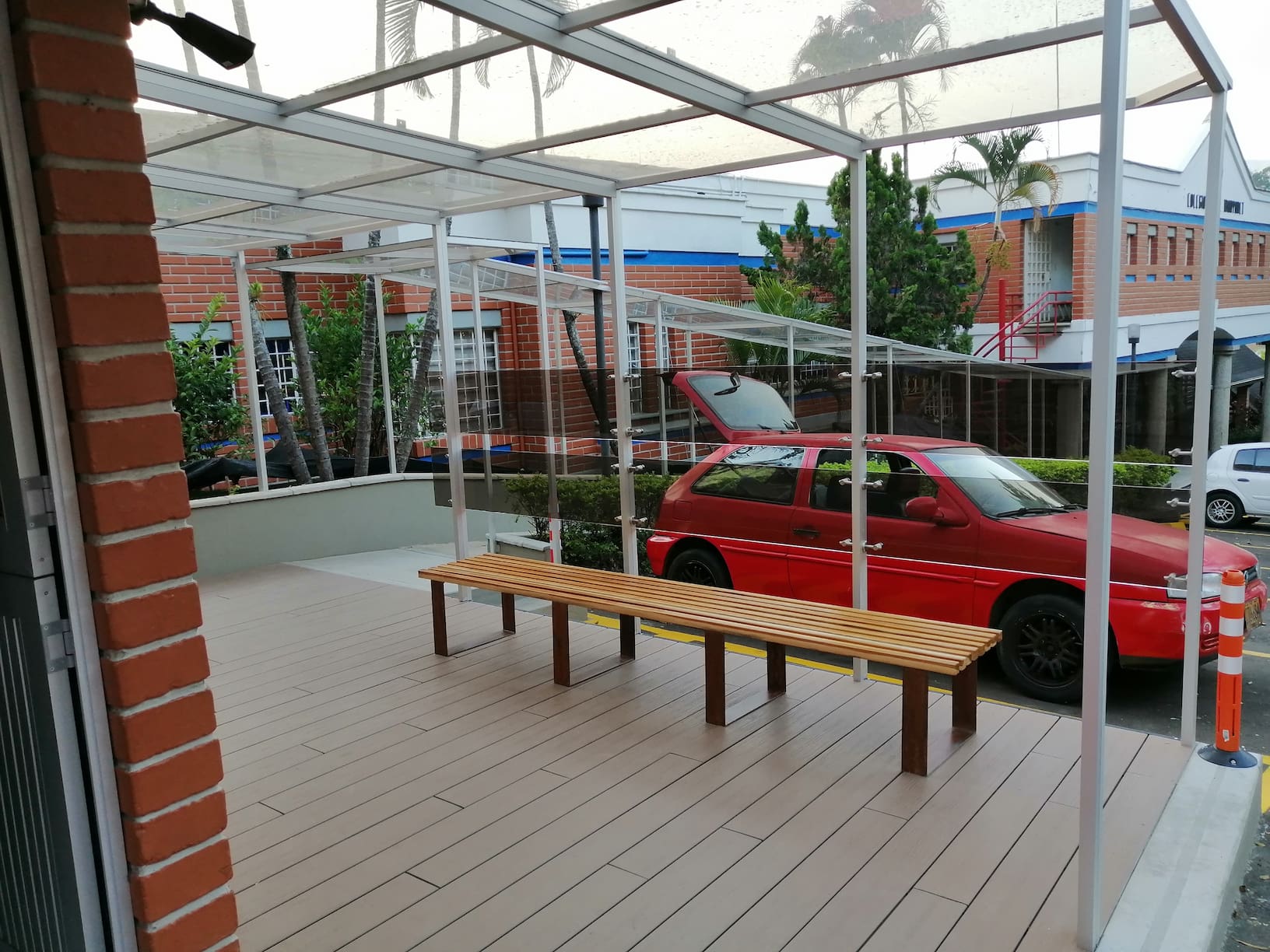 colegio manyanet medellín porteria